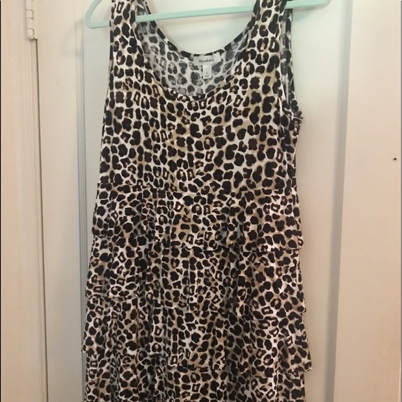 Cheetah print midi dress - Picture 2 of 4